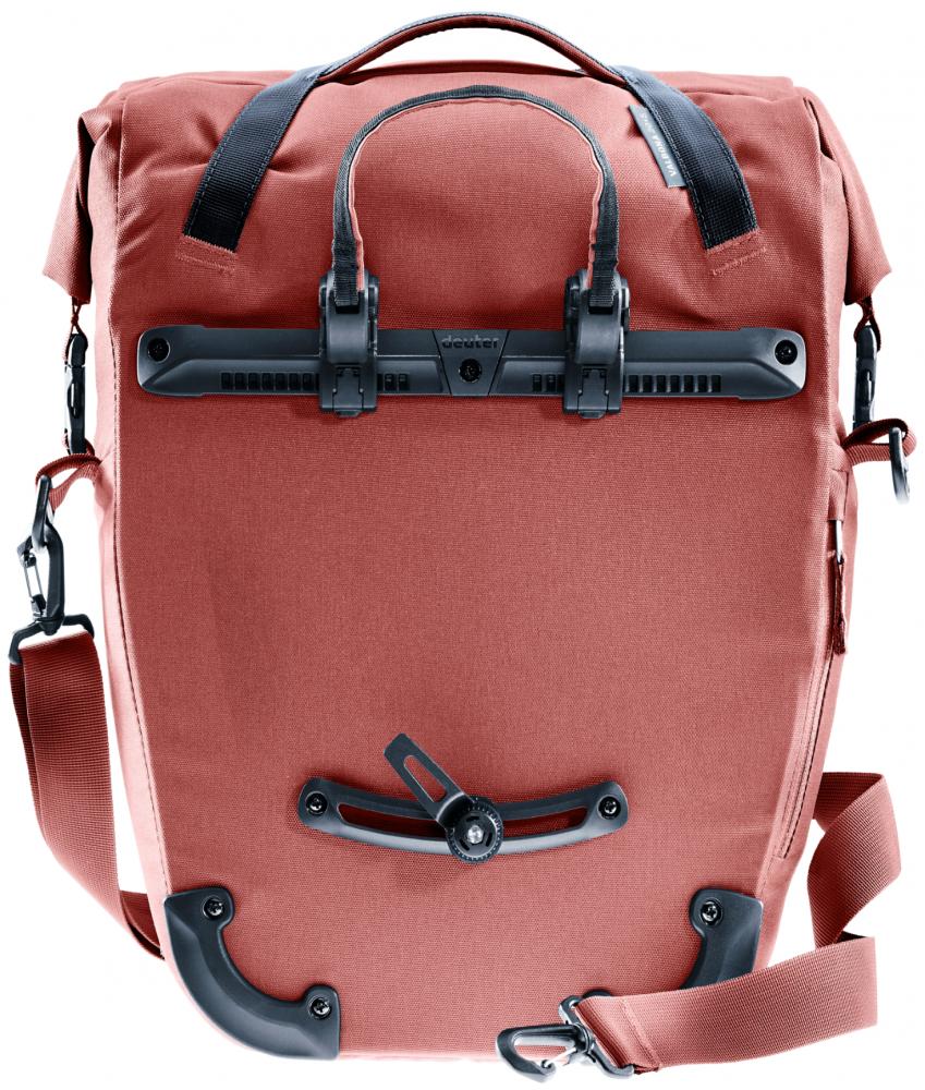 Deuter Valbona 20+5 Gepäckträgertasche 25 Liter redwood - wasserdichte Roll-Top Gepäckträgertasche mit BagFix Halterung, Regenhülle, seitlichen RV-Taschen