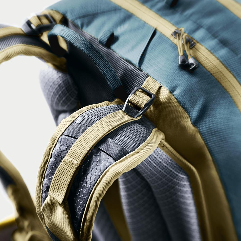 Deuter Attack 16 Fahrradrucksack atlantic-desert - 16 Liter, 1420 g, Protektorrucksack mit TÜV/GS, für 170-195 cm Körpergröße, PFAS-frei, optimale Lastverteilung