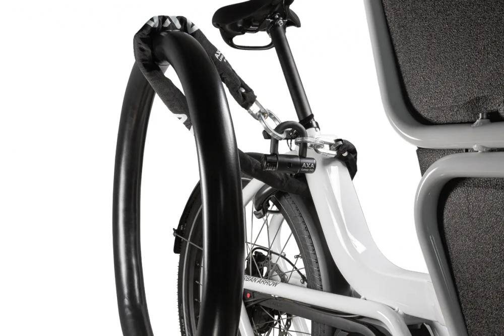 AXA Kettenschloss Loop 110 cm gehärtete Stahlglieder Ø 9,5 mm - Sicherheitsstufe 15 (ART 2-Sterne), inklusive Zylinderabdeckhaube