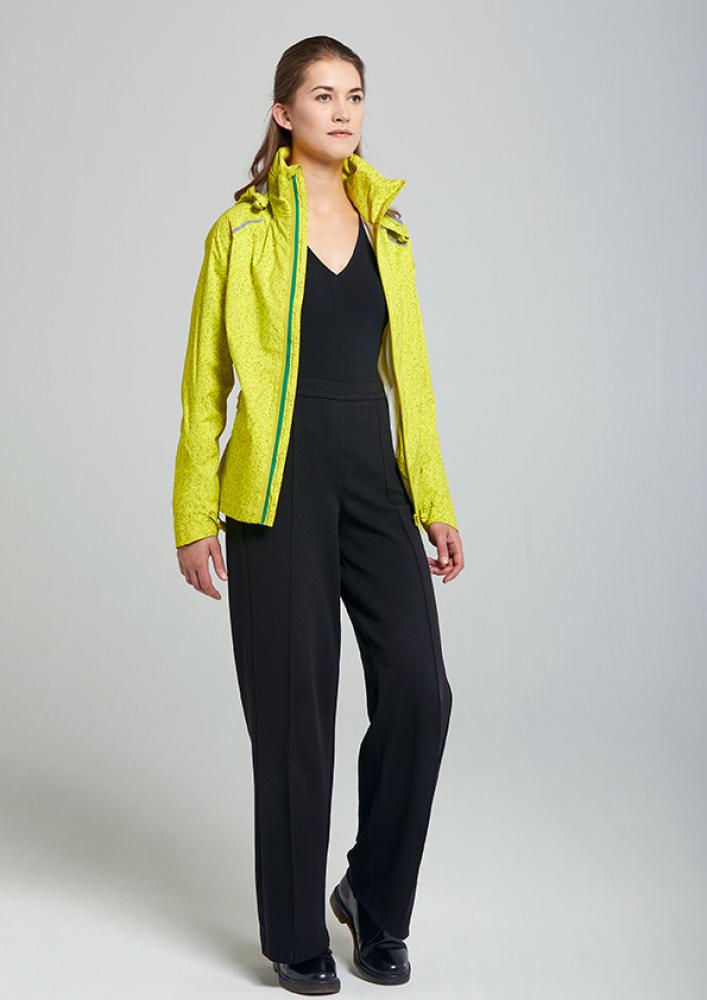 Basil Skane HiVis Damen Regenjacke neongelb L - 360° reflektierend, wasserdicht & atmungsaktiv (10.000 WP/MVP), Bionic Finish® Eco, taillierter Schnitt & helmtaugliche Kapuze