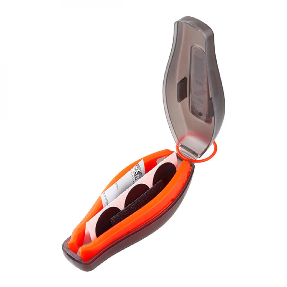 Super B Flickzeug-Set TB-1120, 6 selbstklebende Flicken, 2 Reifenheber, Sandpapier, kompakte Box mit Ringanhänger&#8203;