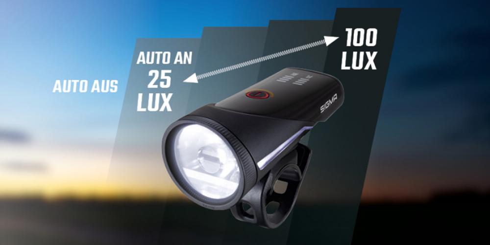 &#8203;Sigma Aura 100 USB / Blaze Link Beleuchtungsset, 100 Lux, Auto-Modus, Bremslicht, USB-Ladung, Schraubhalterung&#8203;