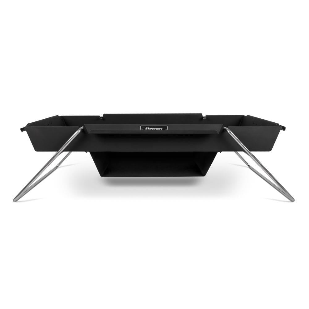 Petromax Brennbock: Transportable Feuerstelle mit 50 l Fassungsvermögen, Backfach, belastbar bis 100 kg, ideal für Outdoor-Kochen