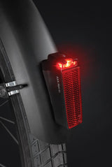 Axa Batterie-Tr.-Rücklicht NYX schwarz Auto-Off AXA NL 93196095SB StVZO