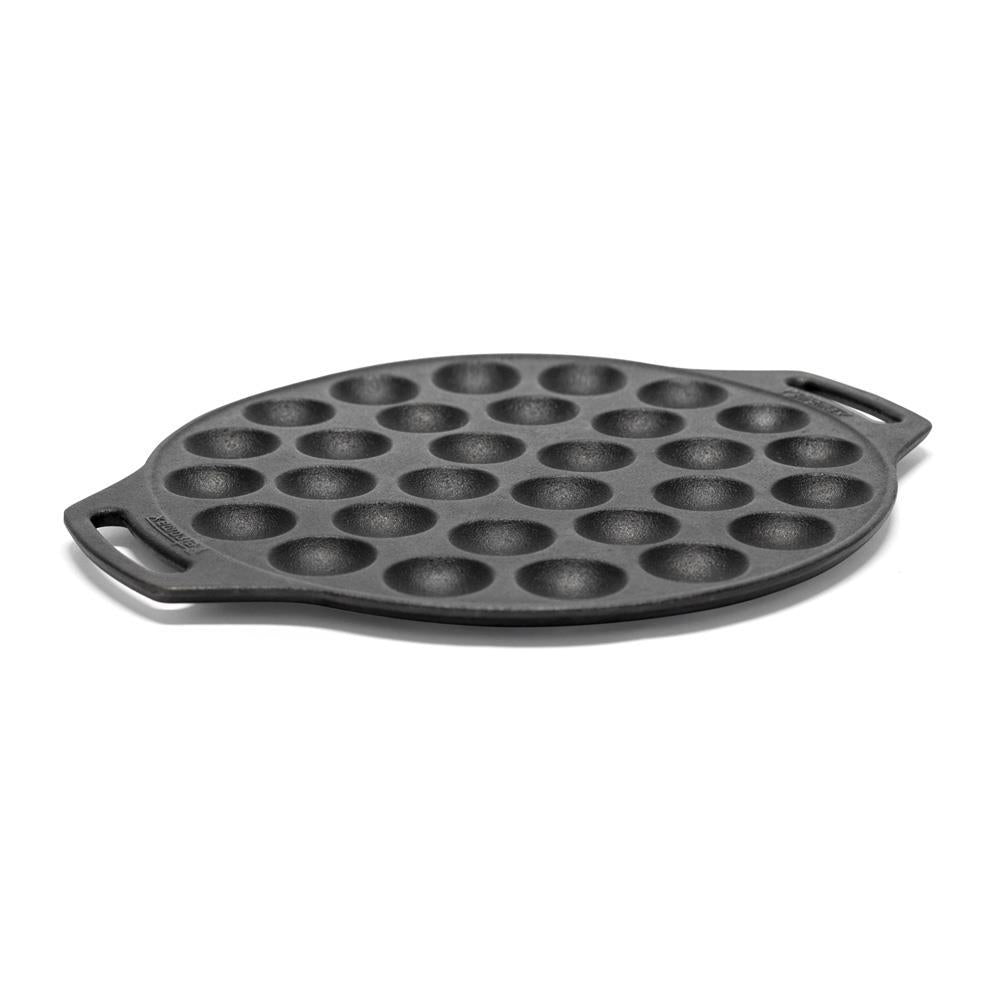 Petromax Poffertjespfanne Gusseisen Ø30cm für 30 Mini-Pfannkuchen, optimale Wärmeverteilung, geeignet für Feuer, Ofen und Herd