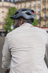 ABUS Aduro 2.0 Urban Fahrradhelm Unisex 58-62 cm midnight blue/schwarz, LED-Rücklicht, In-Mold, 14 Belüftungen
